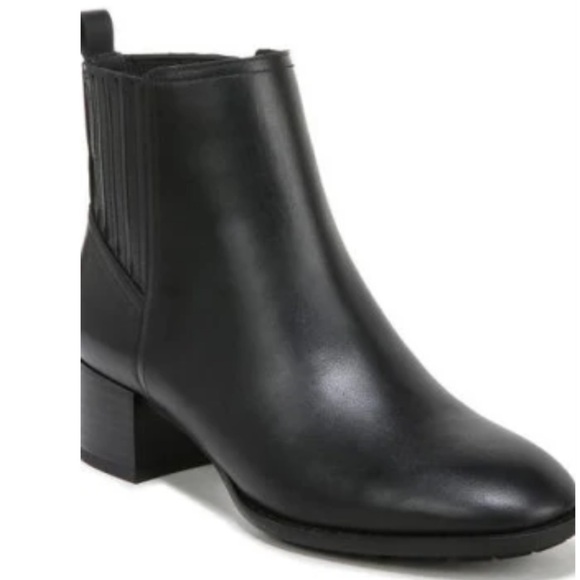 Sam Edelman Shoes - 🌸SAM EDELMAN🌸 Kaiti Block Heel Ankle Boots Size: 7.5